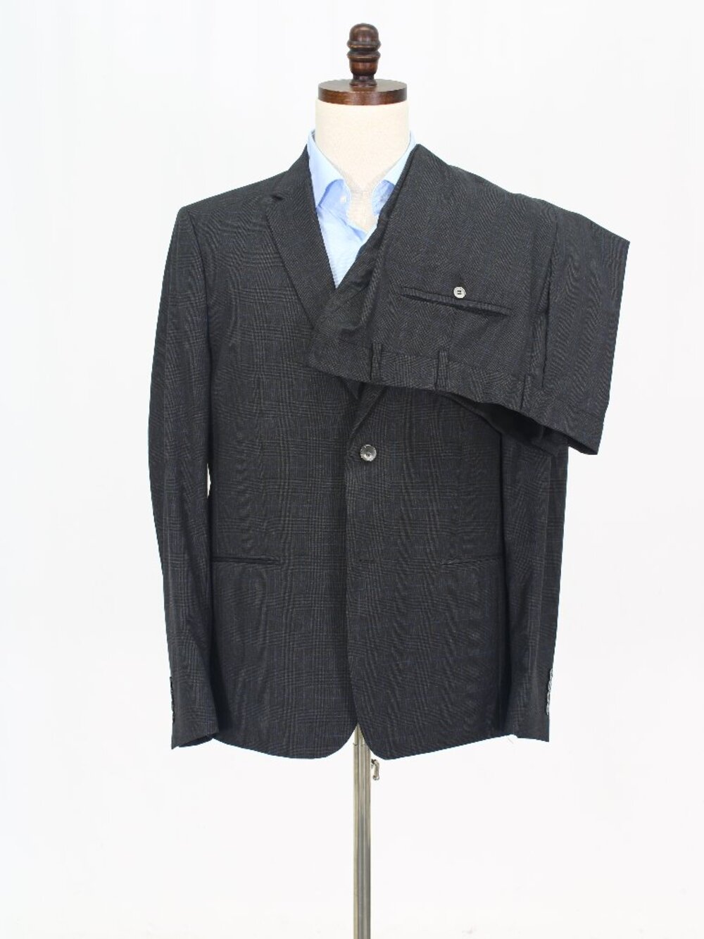 Barneys New York 44R 39x31 Gray Full Suit 2-Button Check R950
